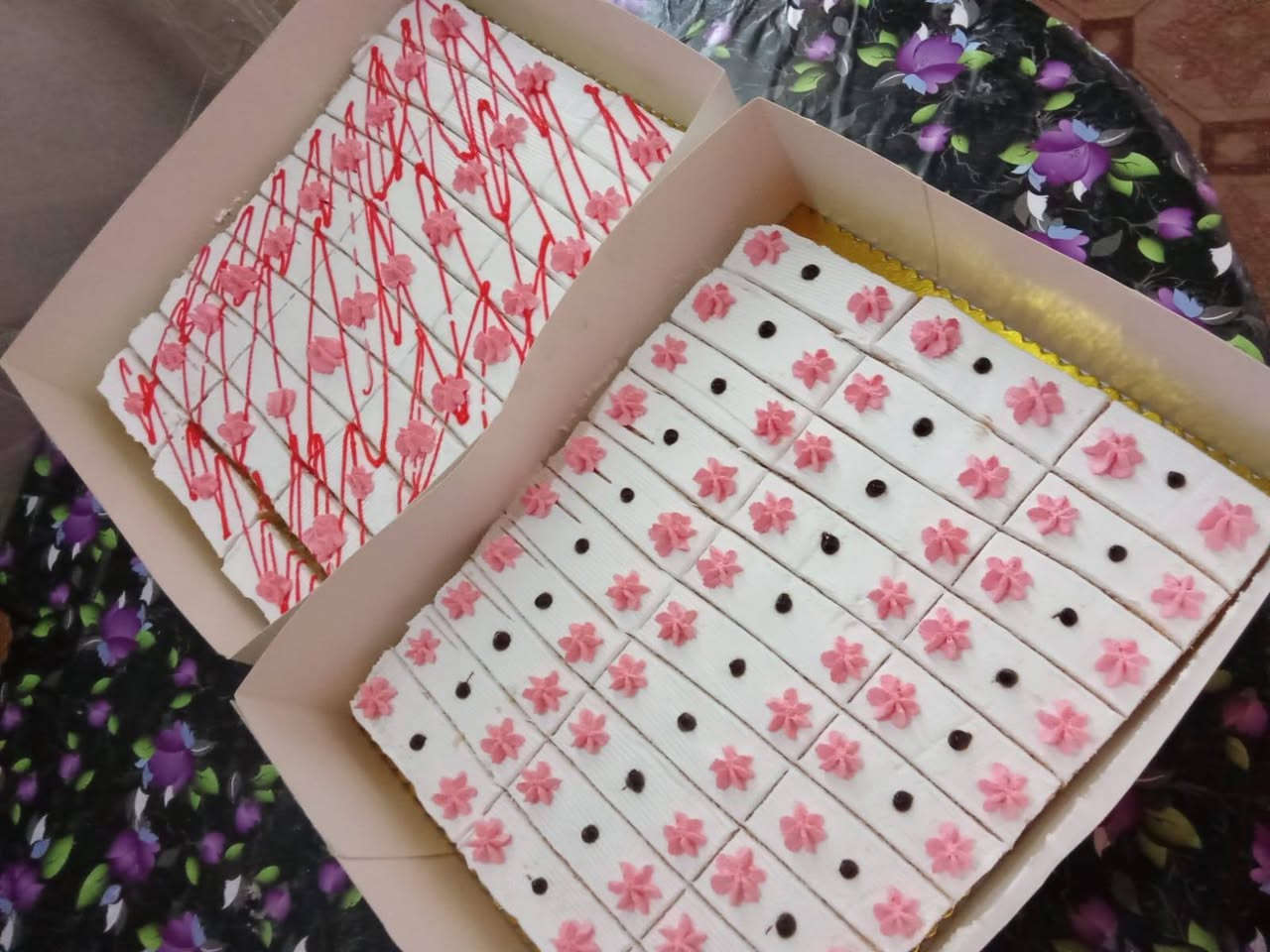 طلب الزبون الف عافيه الحجز مفتوح لكيك جميع المناسبات العنوان كربلاء يوجد توصيل اهلا


**إذا كنت صاحب هذا الإعلان وتريد حذفه لأي سبب، رجاءا أرسل رسالة إلى الدعم الفني**