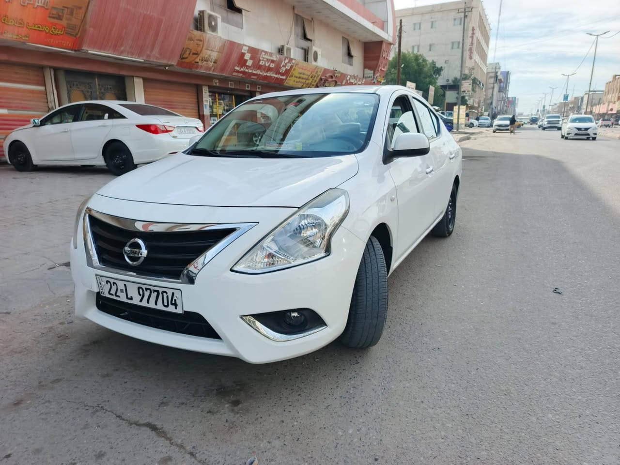 السلام عليكم للبيع فقط 
نيسان سنّي هندي 
البليته الزركه 
موديل 2023
ماشيه 80 رقم اربيل
بيهه ٣ قطع بارد فقط 
والباقي كفاله
السياره حلوه وخير من الله. 
السعر 118 وبيهه مجال قليل 
العنوان البصره 
الهاتف ***********
