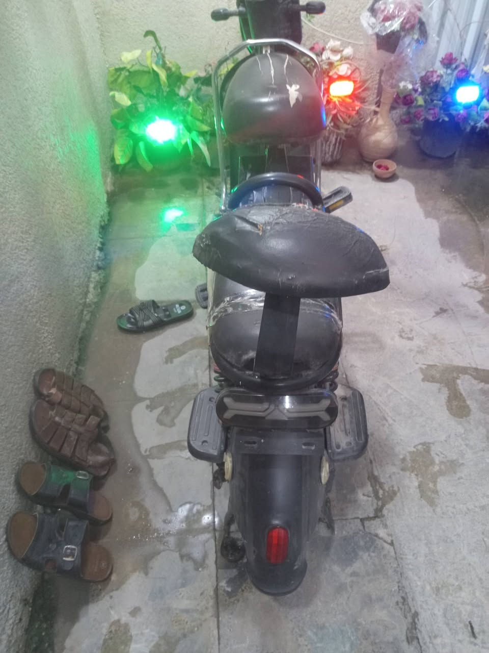 دراجه شحن للبيع ***********
