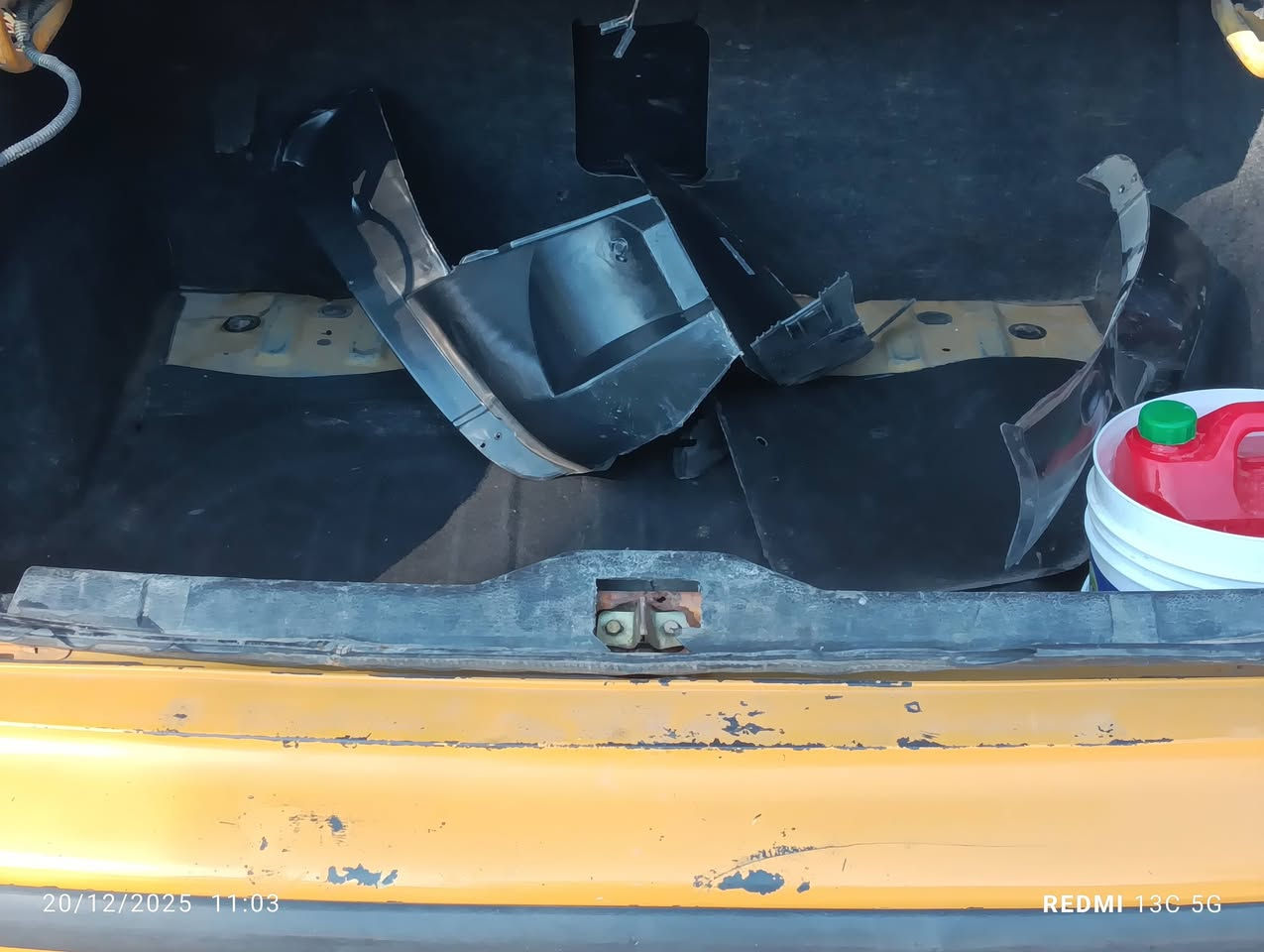 السلام عليكم سيارة للبيع سمند 2010 كٓير وماكينة درايم شفتات ومشط كله ياباني ومنظومه تبريد هم ياباني حداديه جديده سنويه ورقم وهزة كله جديد ..السعر ٣٥وبيها مجال ..العنوان بابل قرب السيده شريفه ع....،***********
