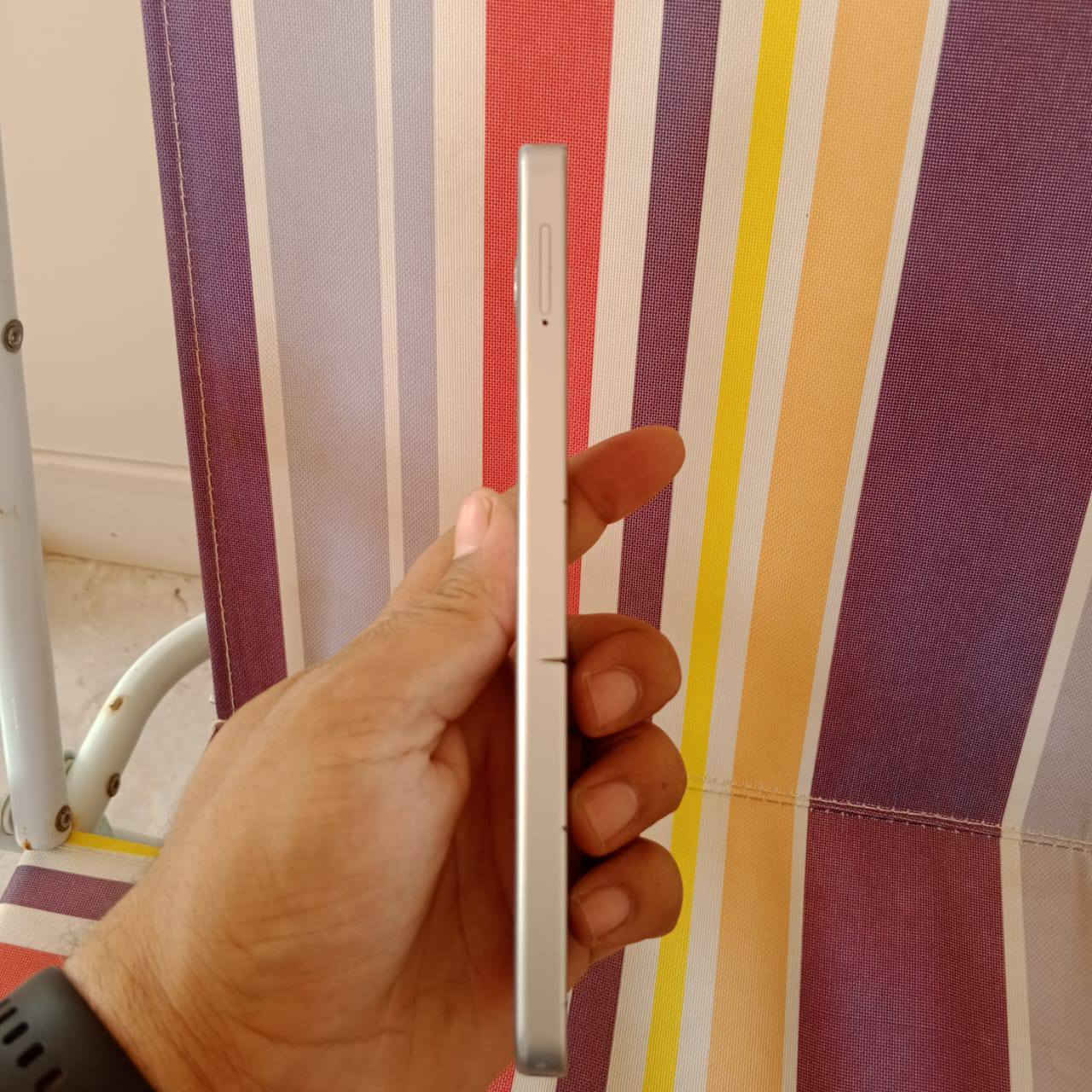 السلام عليكم تلفون للبيع اسم الجهازTECNO POVA 7 5G يدعم الشحن اللاسلكي فول مواصفات ذاكره256 جهاز غني عن التعريف الجديد مالته فوق ال 400,000 السعر الحالي 350 وبمجال هذا شخطات مو ضربات شخطات فقط من ورا الحافظه القديمه الشراي راسل الخاص العنوان بالخاص مو بالتعليق


**إذا كنت صاحب هذا الإعلان وتريد حذفه لأي سبب، رجاءا أرسل رسالة إلى الدعم الفني**