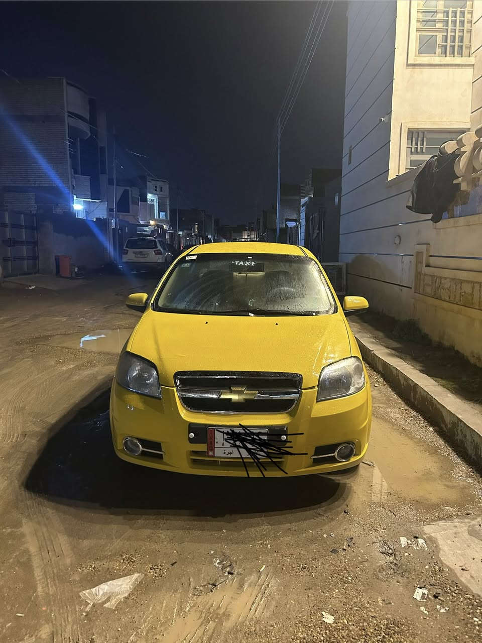 أفيو خليجي 2009  مسكر السياره مكفوله من ضربه قويه كير ومكينه جدد السياره عليه ادامه كامله رقم الأنبار السياره مال بيت مامتعوبه السعر 55 وبيه مجال لاستفسار اكثر الاتصال عل رقم ***********
