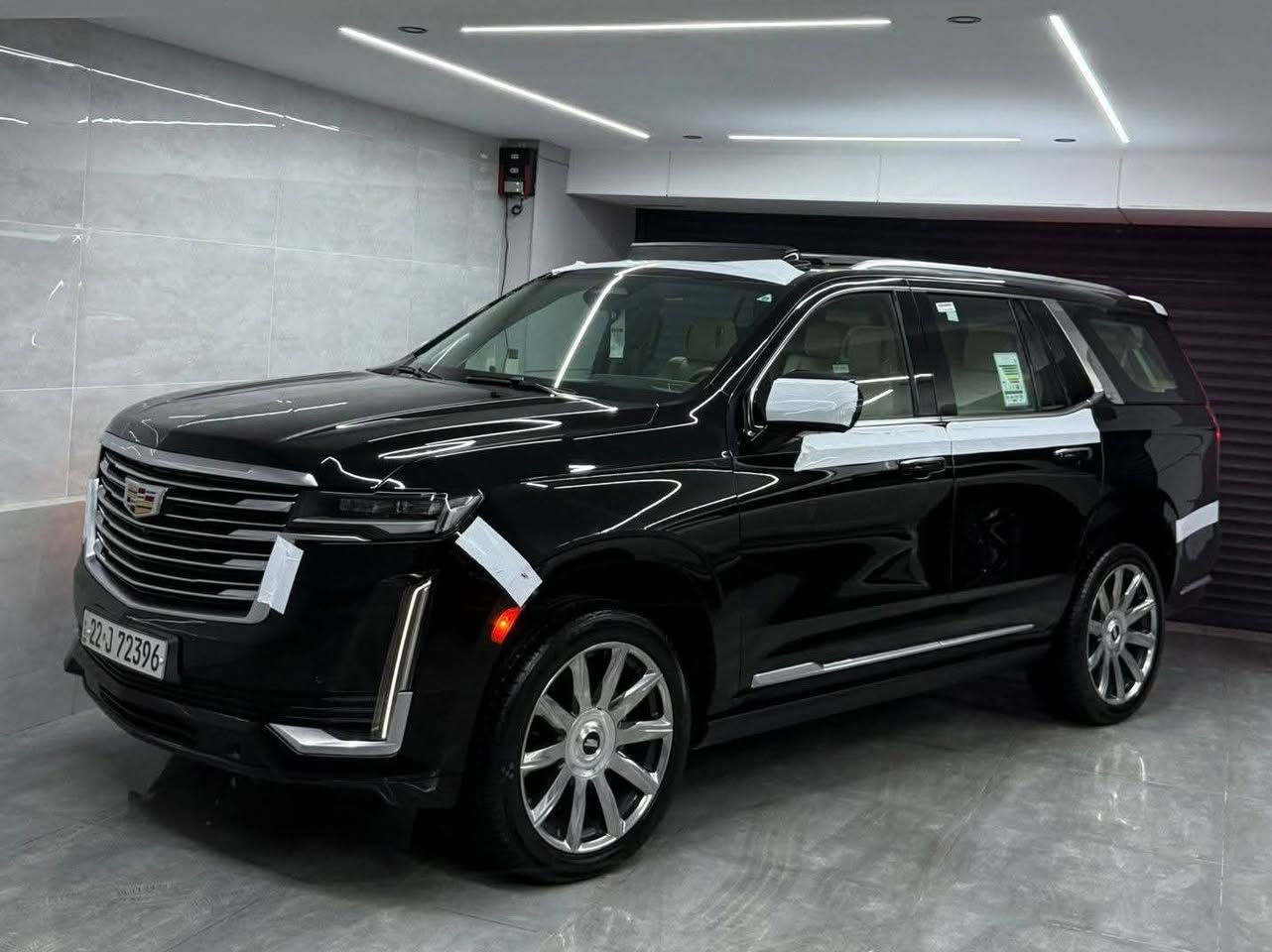 اسكاليد اسبريسو في بغداد موجوده 
اخوان السياره اسبريسو مو اسكاليد اعتياديه 
كاديلاك2021 اسبريسو 36 سماعه 
السياره ماشيه 35 m.... 
المواصفات اعلى فئه 1/1 خليجي 
بصمه 
بانوراما 
جكات 
سماعات 36 
كراسي مساج 
رادار نقطه توقف 
عدد كامرات 5 
عدد شاشات 3 
كراسي كهرباء 
كراسي تدفئه 
كراسي تبريد 
تشغيل عن بعد
جنطه كهرباء 
خزن ميموري 
شاشه ديجيتال 
هند بريك بصمه 
دوس كهرباء 
الى اخر السياره غنيه عن التعريف
بغداد  البياع حي الشهداء ***********
