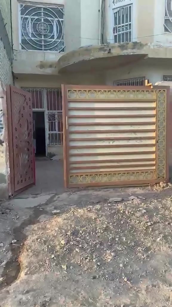 💢السلام عليكم 

☘️صلي على الحبيب المصطفى 

🏦دار سكـــــــــــــن للبيع طابوو صرف 

📍الموقع:- ام الخيل الثالثة قرب مدرسة الاشعاع 

📏المساحه:- 150م الواجهه 7ونص والنزال 20متر

🔸مواصفات الدار طابقين الاول كونكريت الثاني عگاده 

☘️محتوياته الدار يحتوي ع:-

✅غرف نوم عدد 4

✅صالتين 

✅استقبال 

✅مطبخ 

✅صحيات داخليه 

✅صحيات خارجيه 

✅گراج...+ منـــــــــاور 

🔹ملاحضه / المنطقه مؤهله بالخدمات بالكامل
 ــــــــــــــــــــــــــــــــــــــــــــــــــــــــــــــــــــــــــ

#للاستفسار اكثر:- الإتصال ع الأرقام 

***********

***********

#مراجعـــــــة مكتب دبي للعقار والمقاولات العامه 

#عنوان المكتب سايدين الجمهوري مقابل مدرسة القدس
