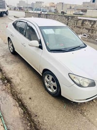 للبيع سيارة النترا ٢٠١١ سياره جاهزه بيها ملاحضات بسيطه بيها كابون سيار...