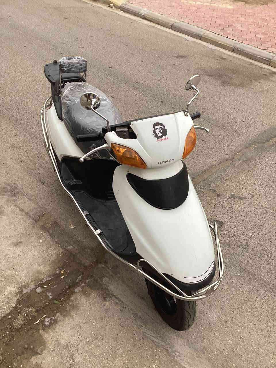 سلام عليكم دراجه سبيسي للبيع  مكان كوت صلنصه مو للبيع الرقم ***********
