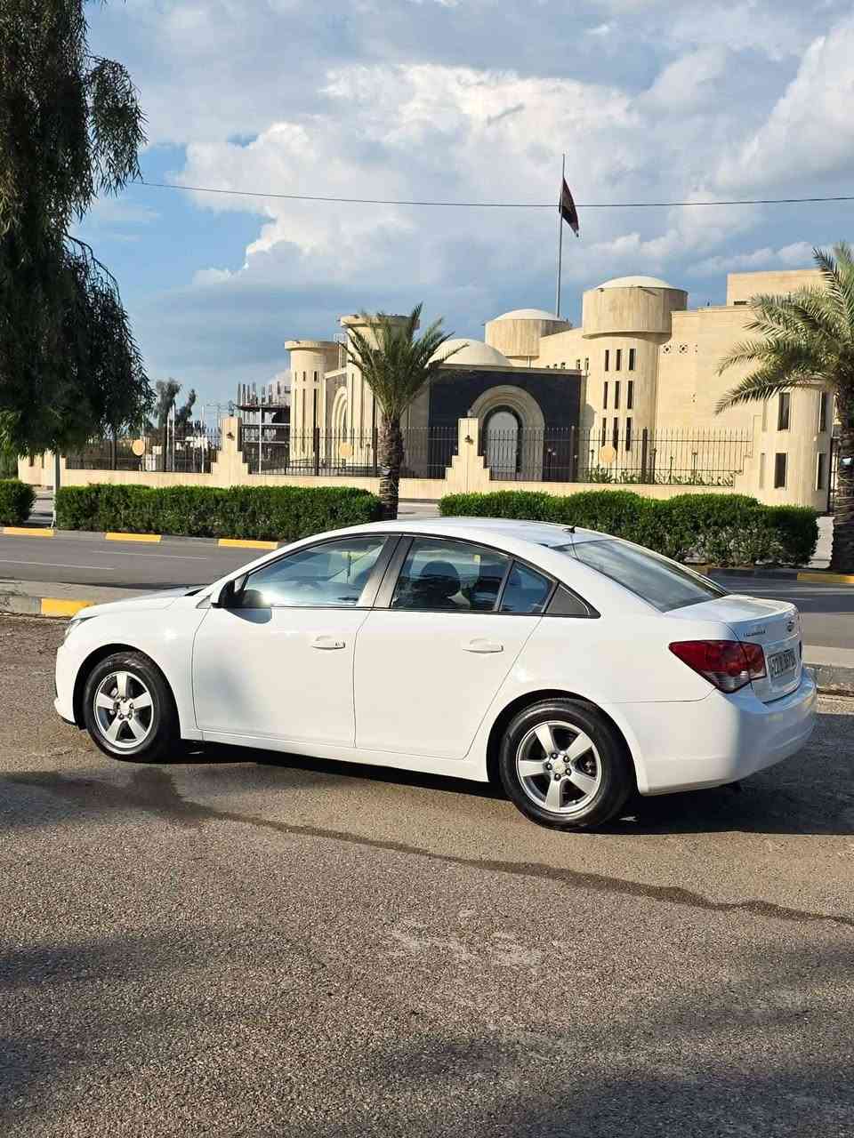 للبيع بسعر 80وبيها مجال بسيط
شوفرليت كروز خليجي 
موديل ٢٠١٢
بدون ضرر 
صبغ فقط دوسه جوه باب السائق وربع الباب جهة اليمين 
محرك اوبترا المرغوب 
تبريد شغال 
سنوية لي ٢٠٢٨ 
رقم اربيل الجديد 
شرعيها بالموصل تحويل 
مكان السياره موصل 
التواصل على الخاص مندوبه مبيعات اعرض سيارات مقابل عموله بسيطه


**إذا كنت صاحب هذا الإعلان وتريد حذفه لأي سبب، رجاءا أرسل رسالة إلى الدعم الفني**