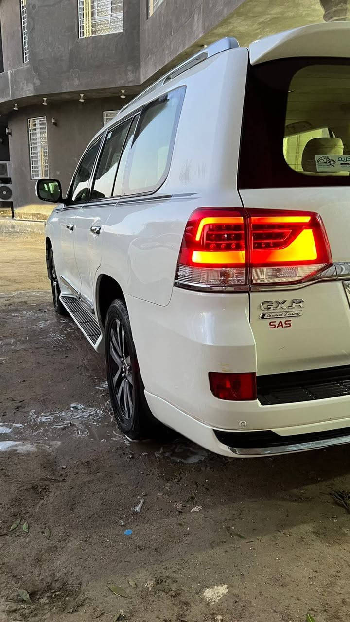 للبيع فقط
لاندكروز 2019 ساز باب اول 
رقم بغداد تحويل ثاني يوم 
كفاله عامه عدا البارد في هلاليه جاملغ الخلفي اقل من 3 سم موضح بالسونار
ماشية 115 km
#مكان السيارة السماوة المركز 
للاستفسار ***********
#رابط الوات ساب 
https://wa.me/964***********?text=
