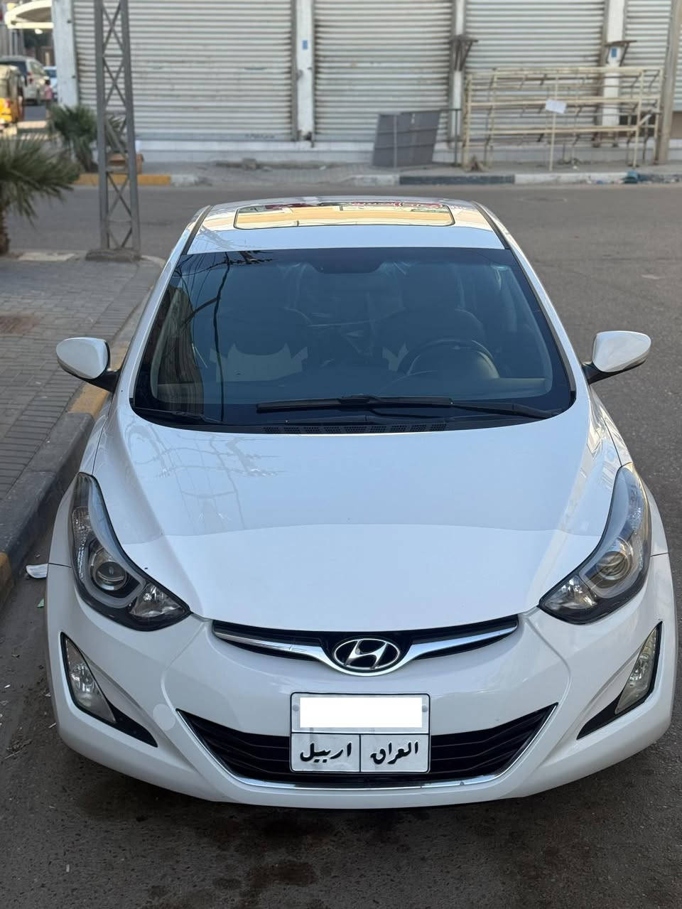 سلام عليكم
النترا 2015 خليجي فول موصفات 1/1 GLS 
موصفاته بصمه تشغيل بصمه ابواب
كشنات جلد + تدفئة
ستيرن تدفىة 
تبريد خلفي + ثلاجه
ويل كروم 
لد امامي خلفي
رقم اربيل منتهيه بسم كردي تريد تحويل او وكاله حاضر
محرك 2000 دوش
كير 6 نمر
سياره بيه صبغ بل داير وشويه بلباب
سعر 123 وبيه مجال 
البصره القبله حي المهندسين
***********
