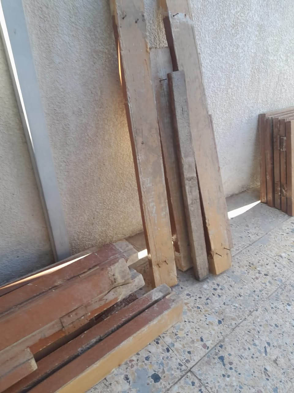 بيبان وشبابيك خشب صاج اصلي للبيع ٢٠ قطعة مستعجلة ع بيعتهم مكاني بغداد البلديات كلهم بسعر ١٠٠ الف


**إذا كنت صاحب هذا الإعلان وتريد حذفه لأي سبب، رجاءا أرسل رسالة إلى الدعم الفني**
