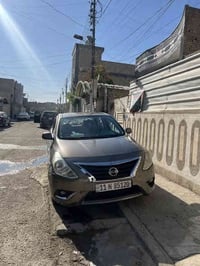 نيسان صني للبيع موديل 20  ماشية 91 الف   كير ومكينة مكفولات بيها كم قط...