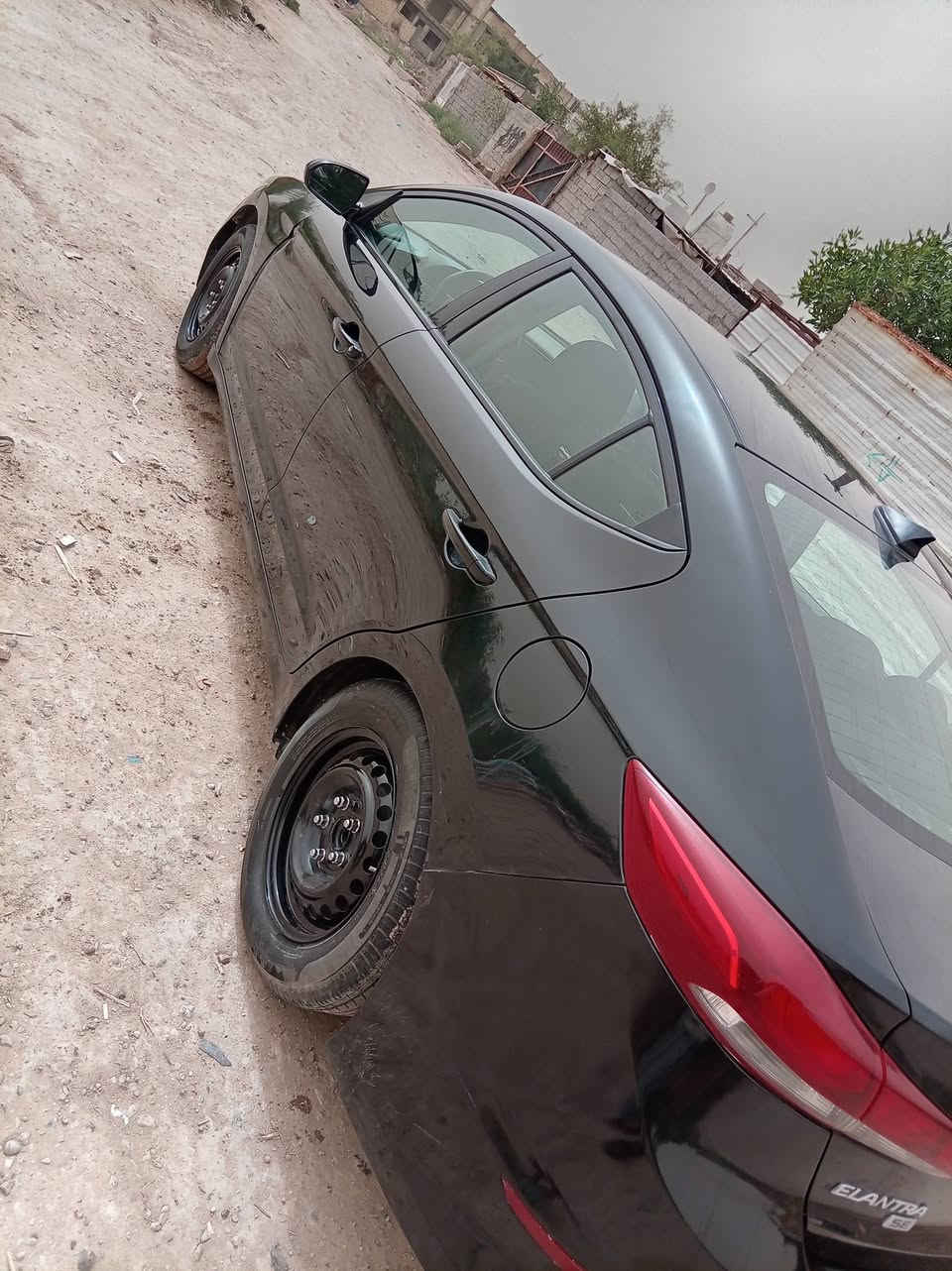 السلام عليكم
للبيع النترة موديل 18جديدة بيهة قطعة وحدة السعر 120 وبيها مجال قليل ***********

*********** ابو تحسين
