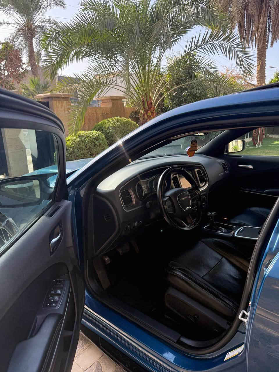السلام عليكم جارجر Sxt Plas فول مواصفات ماشية 79ميل رقم اربيل بسمي السيارة تحويل ثاني يوم  سيارة جديدة ما بيهة اي نقص برغي ماكو نقص  وراد كندي حادثة بصيط  ٣ قطع و السونار موجود سيارة بلا دواخل كلشي بيهة مكفول بجم كبس. السعر ٢١٥  
الرقم . ***********
