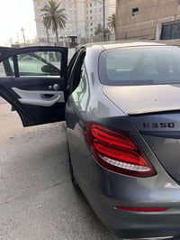 دوشمة مارسيدس E-Class وتغيير لون الداخل الى الاوف وايت الاصلي  الجلد ا...