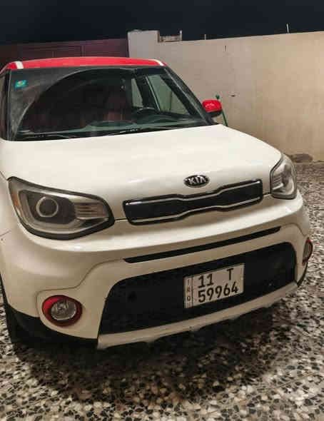 السلام عليكم كيا صول وارد أمريكي سياره مصبوغه بيها طخطخات ومعمره سياره جاهزه من كلشي مكينه 1600 جي دي موديل 16 ماشيه 120
داخل عسلي واسود سياره جاهزه الخير 
السعر 105 وبيها مجال بصيط
مكان بغداد الجديده 
***********
