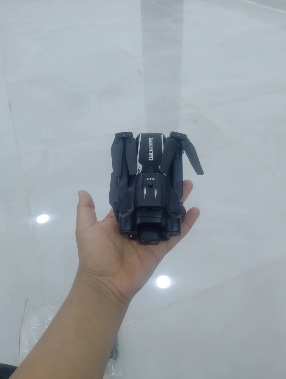 سلام عليكم طياره للبيع بيها كسر بالمروحه على سعر تعال خاص


**إذا كنت صاحب هذا الإعلان وتريد حذفه لأي سبب، رجاءا أرسل رسالة إلى الدعم الفني**