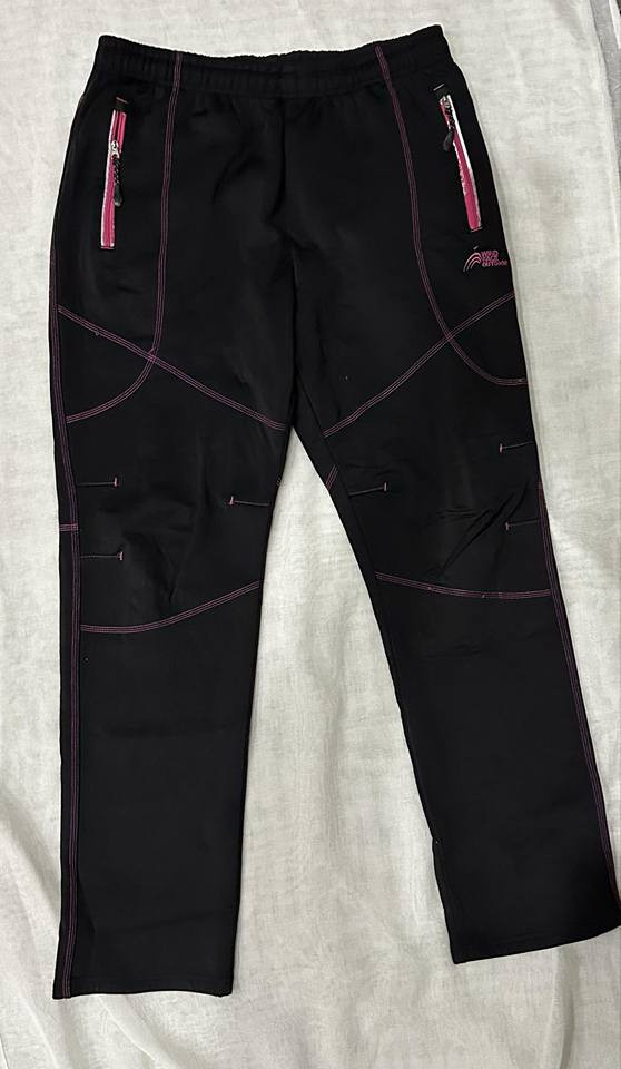 قیاس میدیەم ....بۆ کێشی (٦٠-٦٥) کیلۆ گونجاوە 

ناونیشان.. سلێمانی 

بۆ داواکردنی بەرهەمەکانمان پەیوەندی بکەن بە ژمارە تەلەفۆنی 
0770 058 6593 
گەیاندنمان هەیە السليمانية, العراق
