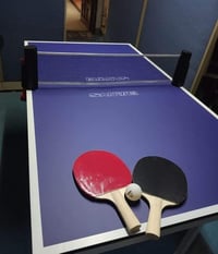 طاولة منزلية • أثاث منزلي