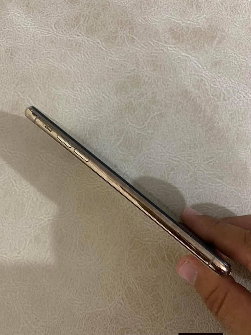 ايفون ١١برو ماكس جهازنضيف جديدمبدل شاشه بلاديه تفصيخ ذاكره ٢٥٦ بطاريه ٨٥ سعر٢٢٠
***********
