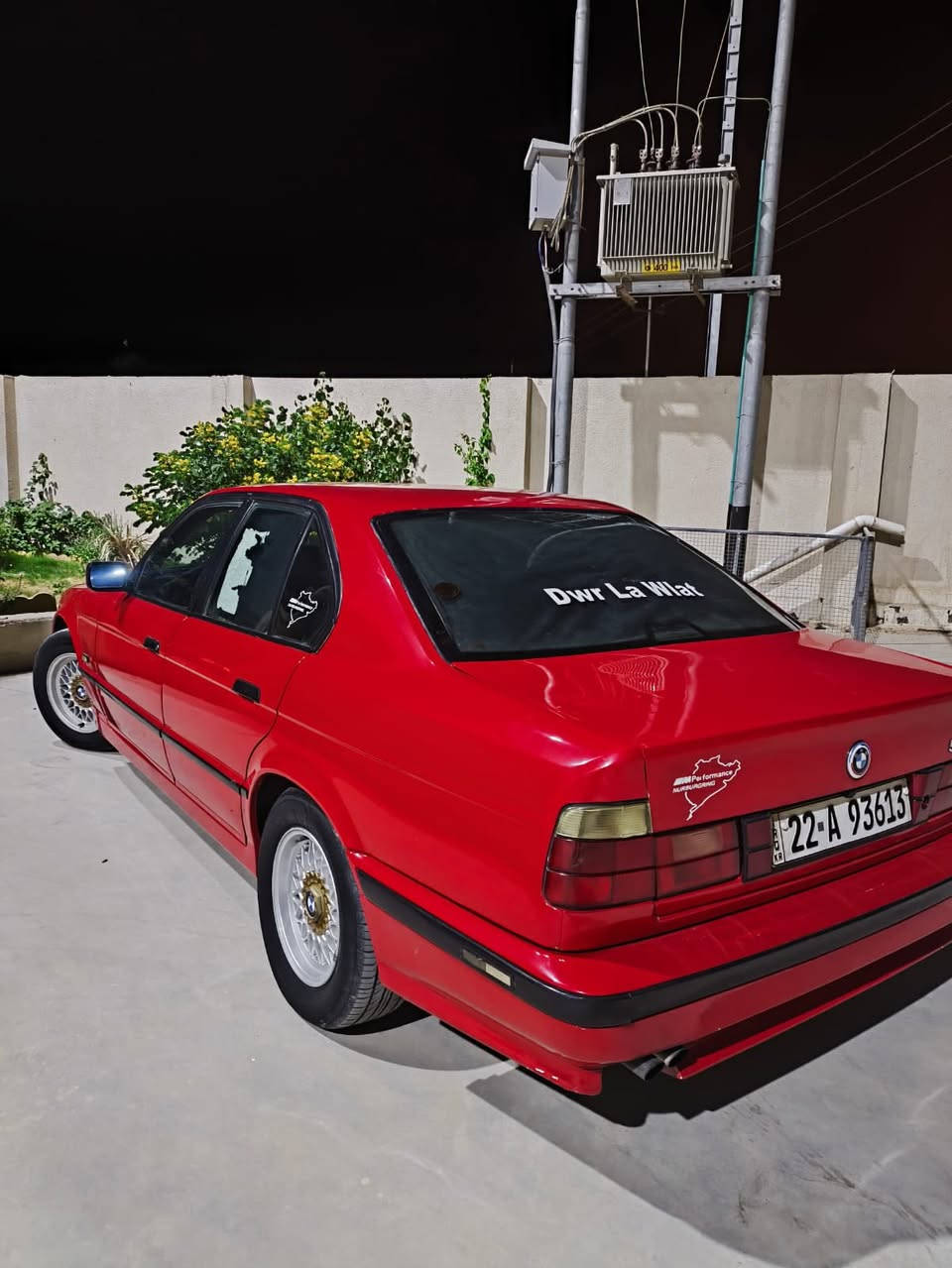 السلام عليكم 525i للبيع ماناقصه شي مكينه كير حداديه خير من الله داخل جديد شاشه سستم صوت دمام كامره خلفيه سنتر لوك  السعر 60 وبيه مجال قليل  مكاني بصره قضاء الهوير. ***********
