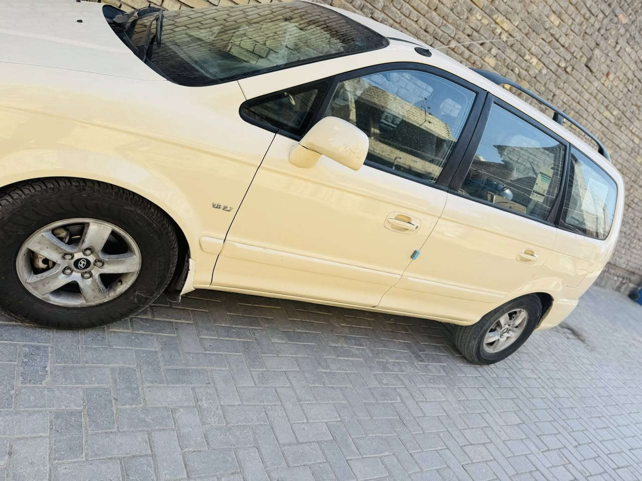 السلام عليكم ترانجيت خليجيه موديل 2007 مصبوغه جماليه مكينه كارتون سبعة راكب العنوان بغداد الاستفسار اتصل ***********
