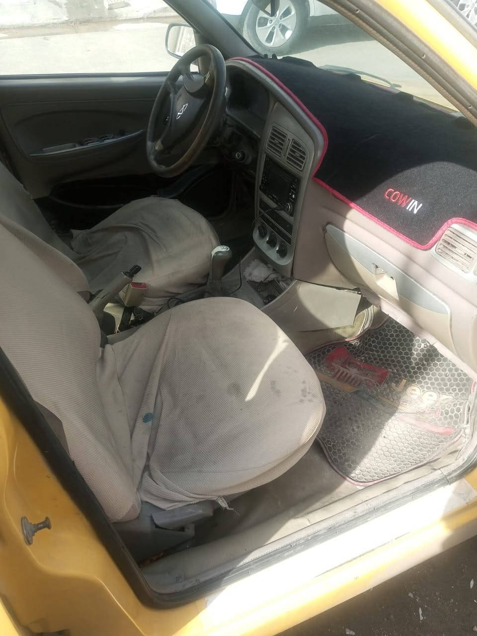 سلام عليكم شيري كوين للبيع سياره محرك بلادي محرك نظيف سياره حلوه خير من الله هيئه وغرامات مصفره تايرات نص عمر بيها ضربه جاملغ خلفي السايق مصلح عل بارد السعر ٢٥ ورقه بيها مجال حك الجيه الهاتف *********** العنوان بغداد حي الجهاد
