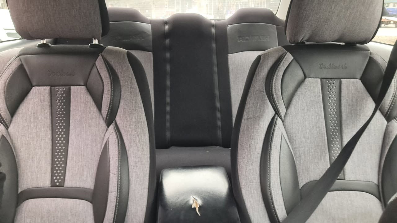 السلام عليكم
كامري LE 2016 للبيع او المراوس بسيارة عالية او بيكب 
ماشية 130 الف 
بيها خمس قطع 
مكاني كربلاء 
للتواصل ***********
