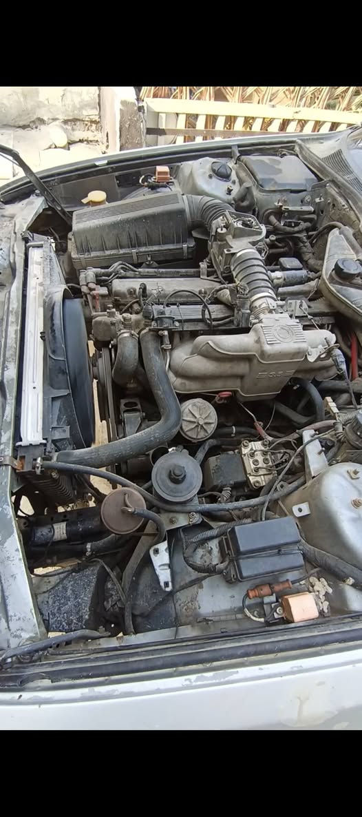 سلام عليكم 
بيئم شوفه عينك بيها نواقص سعرها ٢٣ وبيها مجال للشراي مكاني كربلاء 
***********
