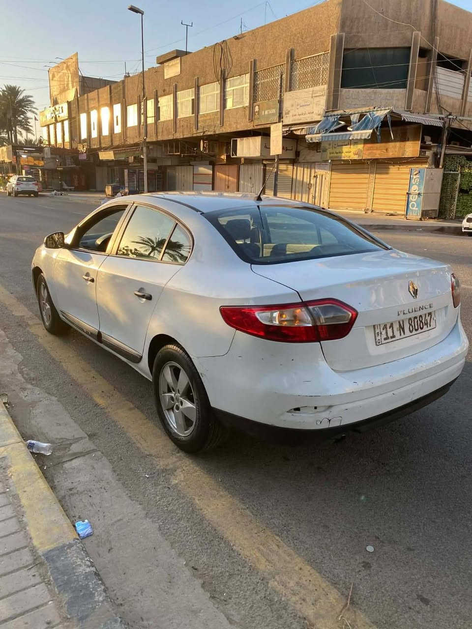 رينوفلونس مديل 12بسمي تحويل ثاني يوم سياره بيه صبغ باب خلفي مابيه اي ضربه تبريد الراديتر مزروف محرك كير صدر امامي خلفي كله مكفول مكاني بغداد شارع فلسطين سعر 54بيه مجال شي بصيط ***********
