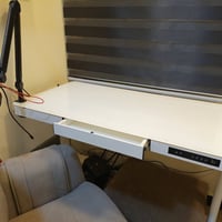 ميز مكتبي • هيدروليك • ١٢٥×٦٠