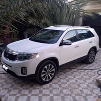 سورنتو ٢٠١٥ • ٧ راكب • ٦ سلندر