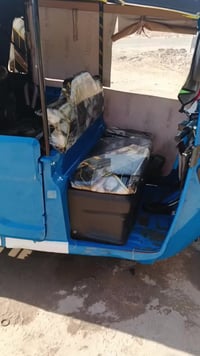 موديل 22 اي نقص مابيها كبل للشارع رقم وسنويه وبأسمي ثاني يوم تحويل وال...