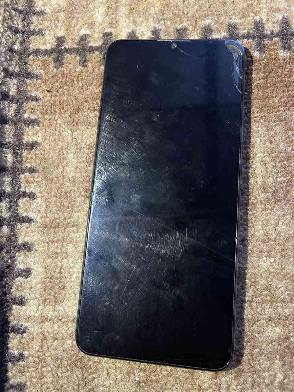 السلام عليكم خوان  عدي جهاز لبيع أو مراس  آيفون ٧ أو ٨ الجهاز بي ضربه بل شاشه مكان السيم مرات يشتغل مرات مايشتغل أو الكامره الخلفيه عاطله  بس مراوس  أيفون ٧او ٨ ذاكره ٦٤ رام ٣


**إذا كنت صاحب هذا الإعلان وتريد حذفه لأي سبب، رجاءا أرسل رسالة إلى الدعم الفني**