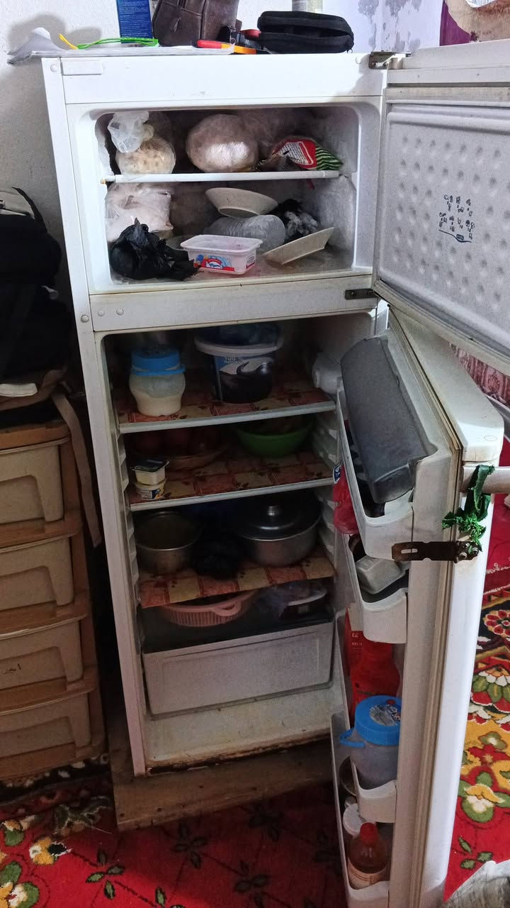 السلام عليكم اخوان ثلاجه لبيع 150وبيه مجال أنا مكلف لنشر هاذ رقم راعي***********
