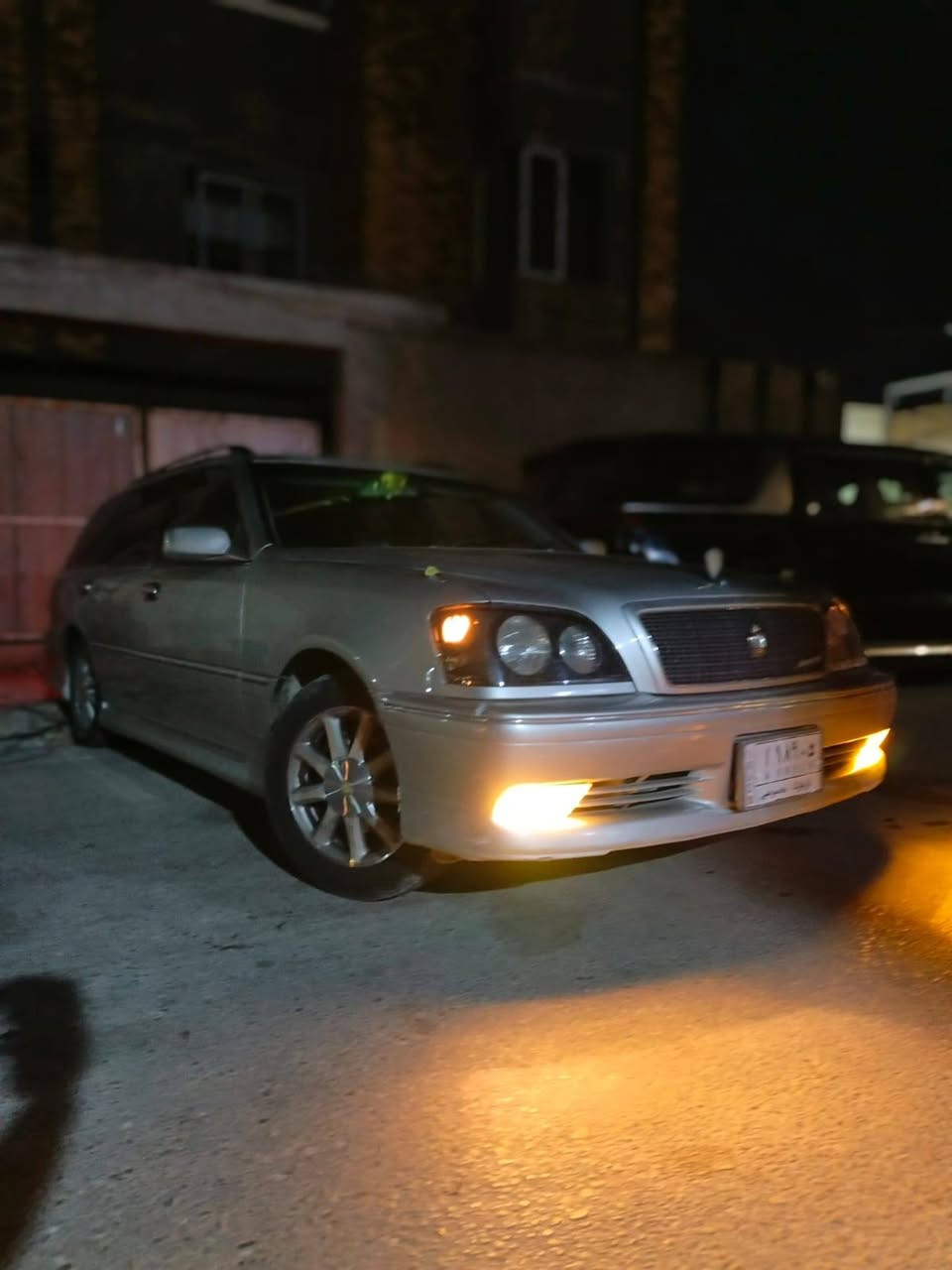 ملكه ستيشن مامدفوع الكمرك سياره كلش جديده كفاله من ضربه كصه قماره فقط ٥٥ وبيها مجال قليل مكانها نجف ***********
