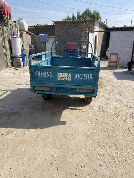 سلام عليكم ستوته مرقمه موديل23نضيفه جاهزه من كلشي نقصه بس باتري محرك 4براغي سعر2300 مليونين وتلثميه وبيه مجال للشراي  الرقم ***********
