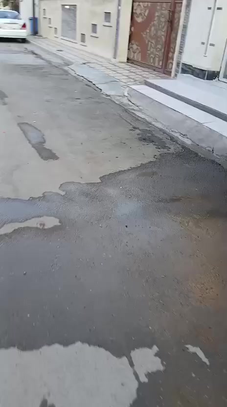 شقه للايجار طابق ثاني المحتويات غرفتين نوم استقبل مطبخ خدمات العنوان شهداء السيديه *********** ابوطه وتساب مكتب مينا للعقار يوجد لدينا عروض آخره....
