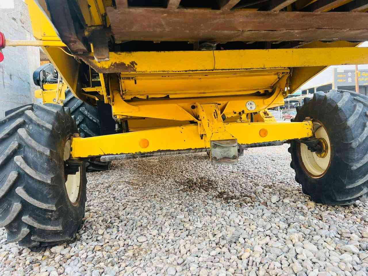 البيع حاصده موديل 2005 رقم اربيل دولي فول مواصفات محرك لا تبخير ولا تنقيص مكينه جاهزه تخم تاير مكاني واسط الزبيديه ***********
