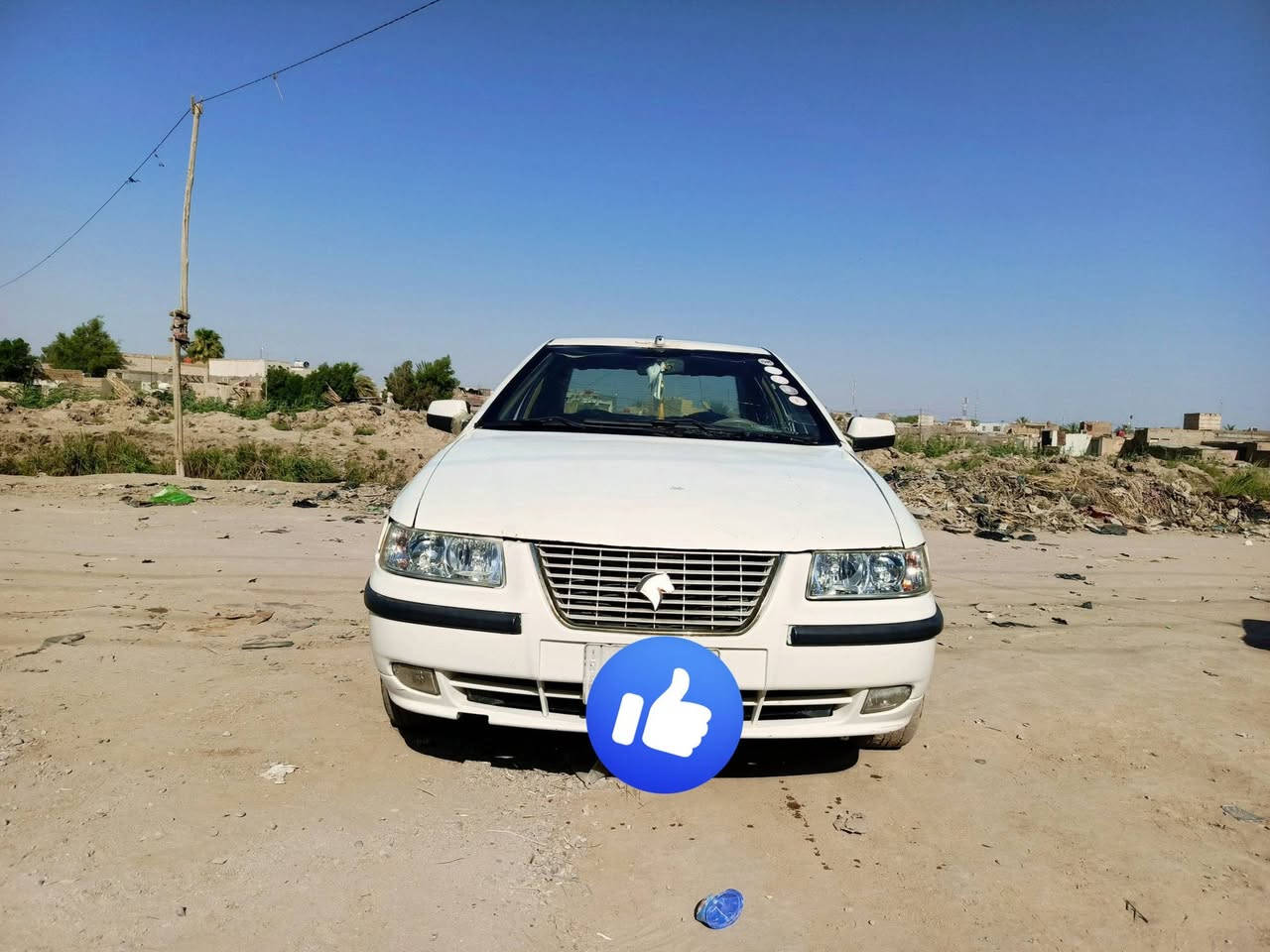 بسم الله الرحمان الرحيم 
سمند موديل 2010 كشرتها  كلش حلوه مصبوغه عام بيه ضربه جنطه  حداديه امامي خلفيه جديده كير جديد محرك يبخر 
غرامه 300الف عل مشتري  السعر 19وبيها مجال بسيط ***********الستفسار أكثر
