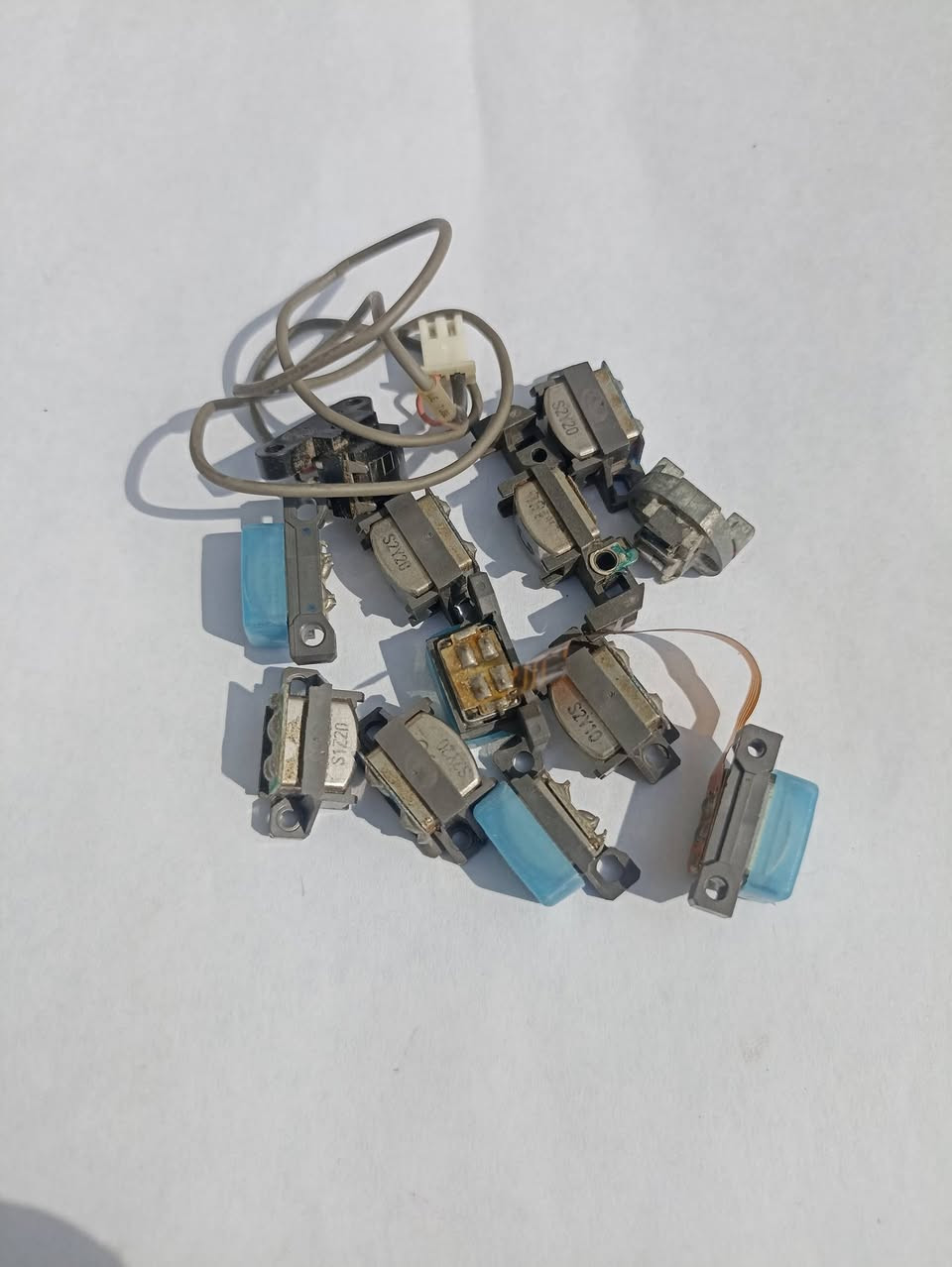 للبيع
هيد كاسيت جديد
انواع واشكال مختلفة


**إذا كنت صاحب هذا الإعلان وتريد حذفه لأي سبب، رجاءا أرسل رسالة إلى الدعم الفني**