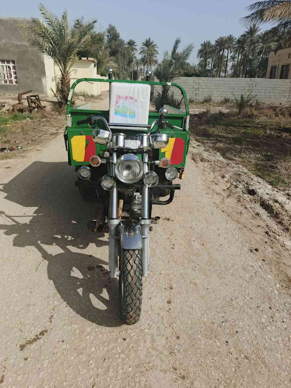 سلام عليكم ستوته للبيع موديل 20 أوراق اصولي  مكفوله من كلشي مكينه نضيفه خياس مابيها كهربائيات شغاله تخم تايرات كلهن جدد ركبه مكفوله  ستوته جاهزه  مال جناي السعر 1350 وبيها مجال مكاني كربلاء البراهميه الرقم ***********
