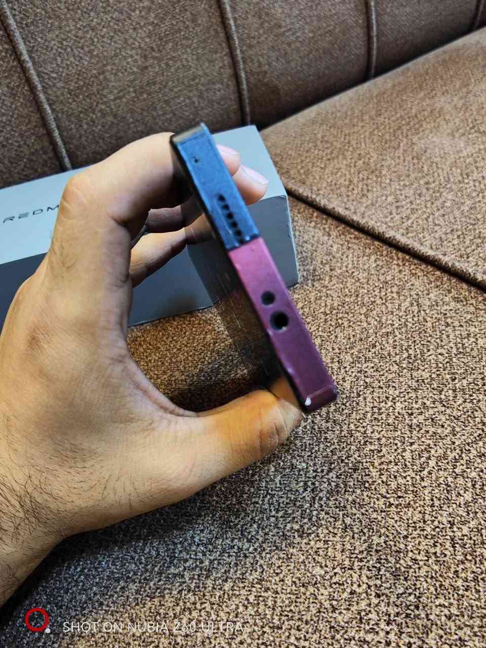 REDMAGIC 10 Pro
ذاكره 256
رام 12+12
نسخه الشادو 
نظافه الجهاز اكثر  من 100/95
الجهاز بي فقط فطر كلاسه ما يبين بل استخدام 
والظهر بي مثل للفطر عبالك بس هوه مابي شي 
جهاز نظيف او كامل غراض او شحنه يجنن 
مكاني بغداد الحسينيه مال راشديه 
......***********..... بيع او مراوس مع لابتوب مواصفات قويه
