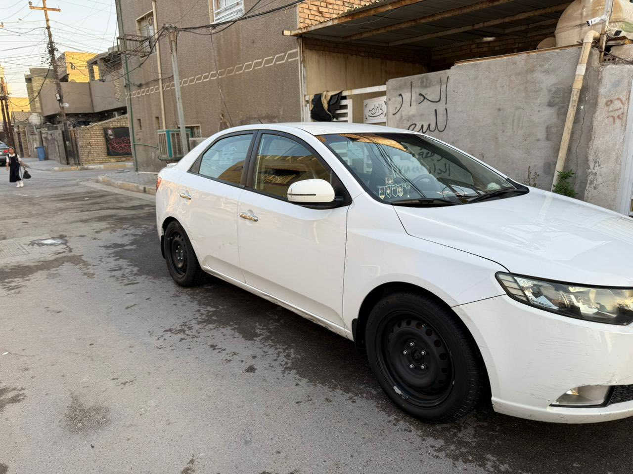 السلام عليكم للبيع كيا سيراتو رقم اسليمانيه جديد موديل (2012)مكفوله من كلشي مكان بغداد العبيدي السعر(114)وبيه مجال رقم موبايل (***********)
