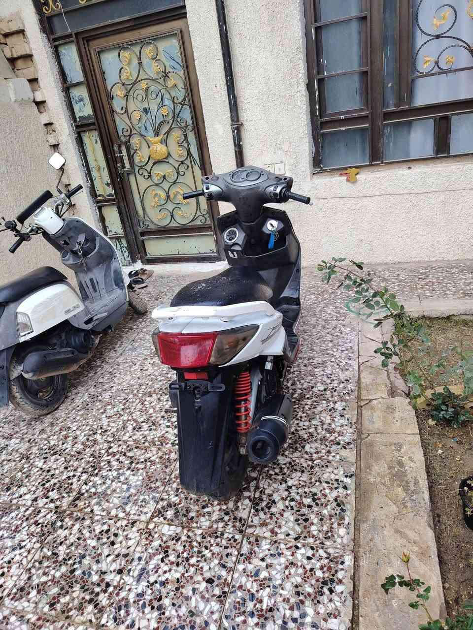 سلام عليكم سكنس فحل البيع مكان مسيب حي ال مصطفى دراجه كله كامله مجرد كفرات شويه تعبانه سعر 475 بيه مجال حك جيه ***********
