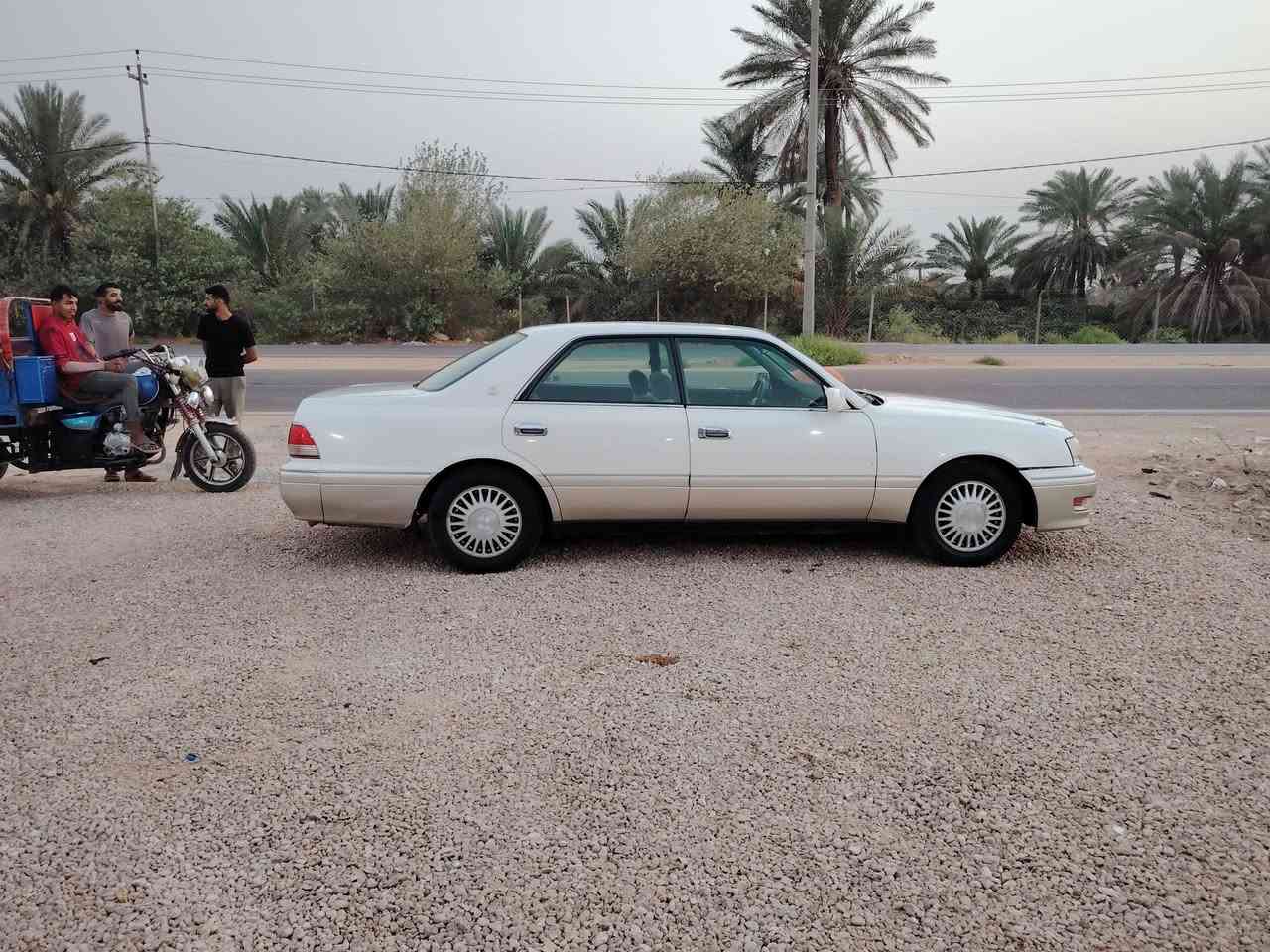 رأس الثور موديل ١٩٩٦ كفاله عامه رقم بابل مشروع وطني مكينه ٣٠٠٠ فشتين السعر $100 وبيه مجال العنوان النجف ناحية العباسيه ***********
