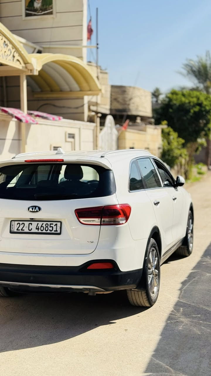 سورنتو 2018 مكفوله من صبغ وتبديل فقط بارد مكانات صغار جدا رقم اربيل بسمي كير مكفول فقط مبدل رواجز فول عدا بنروما محرك 6 سلندر صندوق كهرباء كشنات جلد وكهرباء سعر 208 بيها مجال ***********
