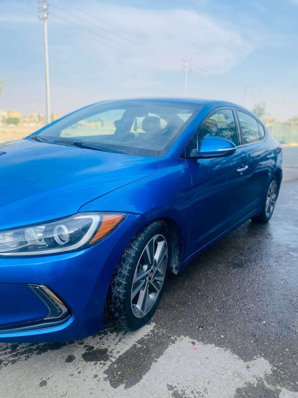 النتره ٢٠١٧لمتد  كشنات كهرباء تدفئه اشاير بلمري شاشه كبيره وشاشه اعطال  مري نقطه عمياء كامره دواره ويل ١٧ بصمه ابواب وتشغيال ٣ انضمه قياده يرادت كروم  وبقيه الموصفات بل لمتد السعر ب ١٢٨ رادار امي خلفي  ماشيه ٩٦ المكان بغداد العبيدي. الرقم ***********
