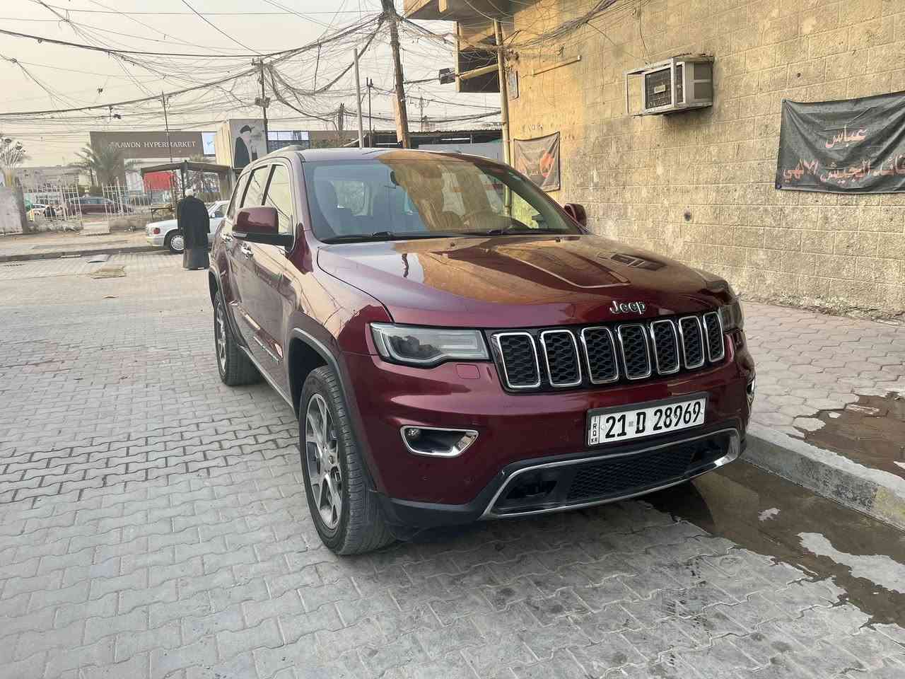 جيب 2017  خليجي لمتد
جكات 
بانوراما بصمه  جنطه كهرباء 
ماشيه 145 الف كيلو حقيقي
ستتم صوت 10 سماعات دمام
ترحيب  يدات ومري شفط واشاير 
بصمات عدد 2 شركه 
سبير منازل 
ستيرن كهرباء  وشفتات 
كشن كهرباء  خزن  جلد  تدفئه تبريد   خلفي تدفئه 
محرك 3600   فور ويل  
زراك لايت 
داخل بيجي 
حساس امامي خلفي جانبي   
لد امامي خلفي  بجم  زنون
مبدل محرك مال 20 
جميع انواع القياده  
تشغيل عن بعد 
بيها صبغ دعاميه والباقي مكفول  من صبغ بيها بارد بالصندوك على كد شبر وبلجاملغ الامامي اصبعين والبنيد والجاملغ الايسر مفتوحات ما اعرف ليش فاتحينهن مابيهن ضرر 
سياره جاهزه ونظيفه كلش وسونرها موجود 
تحول ثاني يوم رقم جديد شمالي باسمنه
مكاني بغداد  السعر ٢٤٣
***********
