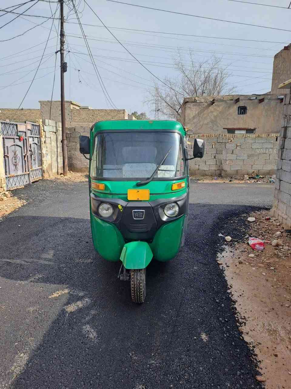 السلام عليكم شباب للبيع  تكتك موديل 22 شهر11 جاهزه من وراق المصطفى مكان بغداد كلش سعره6500 رقمي ***********
