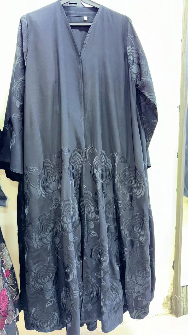 هالمرة اشتريت عباية للعيد واخترت رقم 5 وش رايكم😅؟؟
Raghad Boutique - رغد بوتيك
قلت منه للعيد ومنه للدوام 😊😊
المهم ياحلوات هاي العبايات من ضمن الجوائز 
الجائزة الأولى عباية العيد من اختيارك 😍
الجائزة الثانية مخور مفصل جاهز مع شالته 💕
الجائزة الثالثة طقم أطفال للعيد من اختيارك 🥰
الشروط بسيطة كثير 
شير للصفحة وشير للبوست و تاج ل خمسة اشخاص

والسحب يكون الجمعة القادمة ان شاء الله 
االتعليق على فيديو ام ريان ❤️❤️♥️على صفحة رغد بوتيك


**إذا كنت صاحب هذا الإعلان وتريد حذفه لأي سبب، رجاءا أرسل رسالة إلى الدعم الفني**